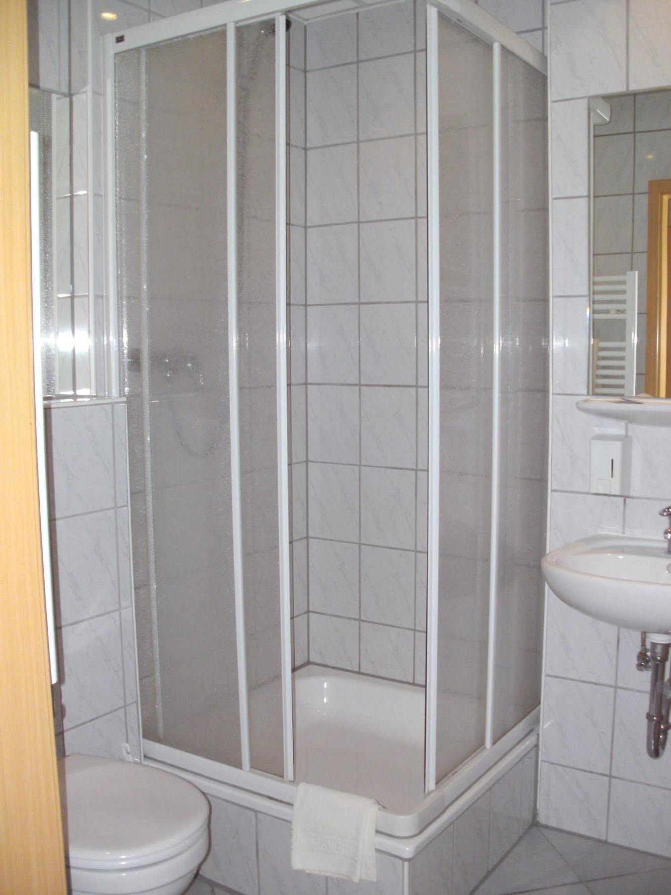 Hotel Zum Grunewald Динслакен Екстериор снимка