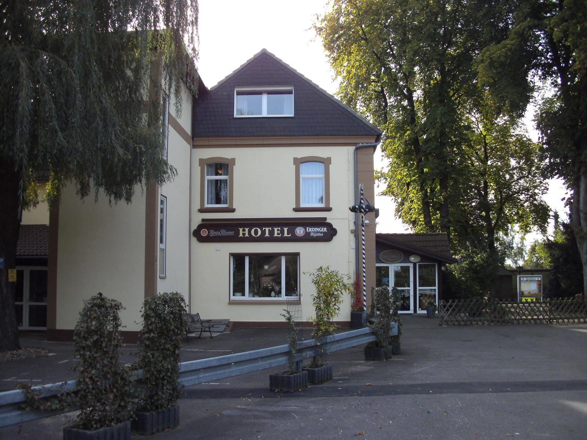 Hotel Zum Grunewald Динслакен Екстериор снимка
